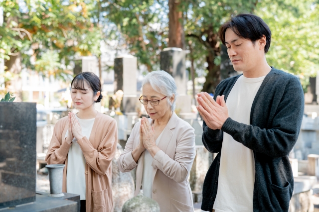 親子で墓参り